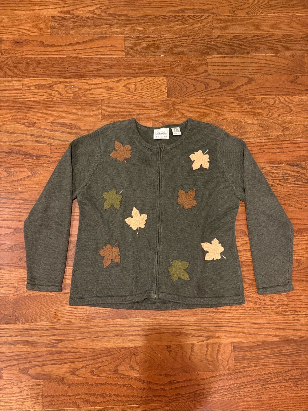 Green Leaf-Appliqué Zip Cardigan Sweater - Women